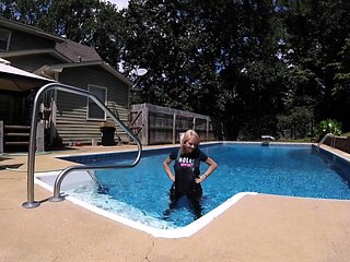 Blond teen Dolly fuck outdoors