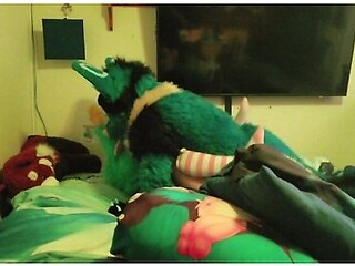 Sucario Pumps Piperthebun With His Seed Missionary