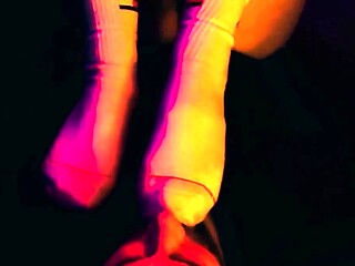 Seductive mistress fulfills all ass and foot fetish