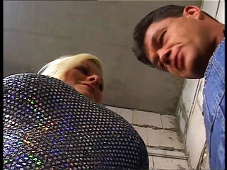 German Amateur Is Fucked on Construction Site