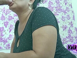 Mature girlfriend deep throat