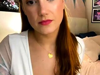 Alice Amateur Blonde Toys Masturbation