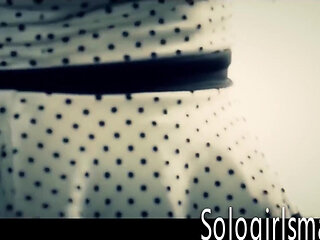 Blonde Teen Scarlet Red Dance and Masturbate