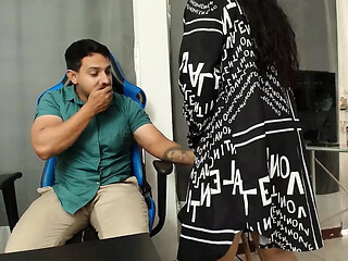 Hot office tryst with neighbour