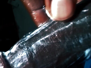 hole Spunk Dumping Loads in the Lavatory