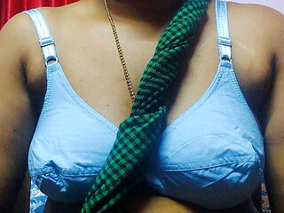 Mohini Village Bhabhi Hardsex in Bedroom.