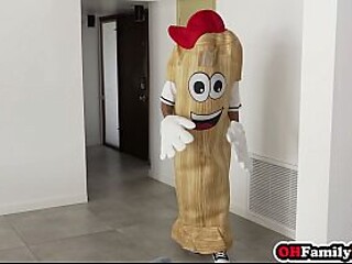 Hot MILF gives perfect sloppy blowjob before hardcore fucking