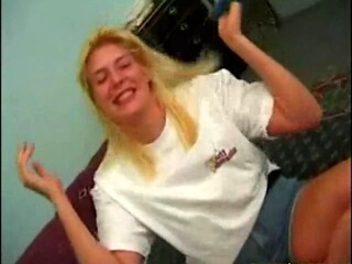 Kelsey Chestons Big Tits Jiggle in First Anal