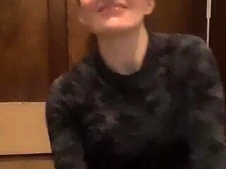 Amateur teen porsha solo action