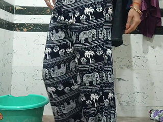 Priya Bhabi Big Ass Sexy Body Video Shoot