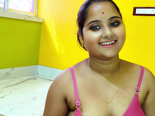 Desi Indian wife fucked by her boyfriend when husband not at home