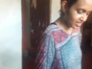 Fucking The Housemaid While She Is Cooking