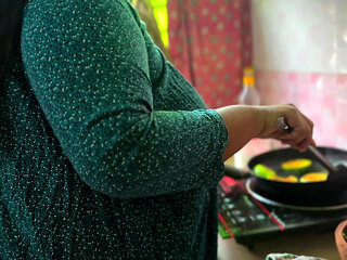 Hot MILF Muslim Bhabhi Gets Anal Fucked by Debar When she was cooking in kitchen & husband Not At home - arab Anal Sex