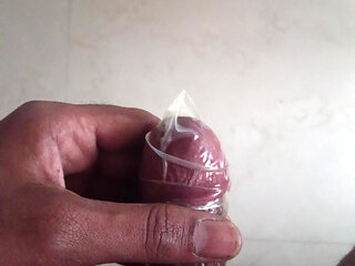 Dm me for fun ....... English