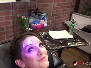 Fierce Sully Savage Gets Her Forehead Tattooed and More - AltErotic
