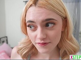 Petite stepsister gets help from big cock stepbrother to fit booty shorts