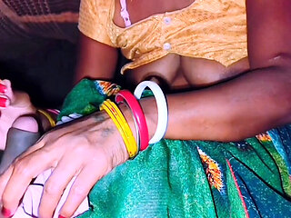 Aaj Maine apne pati ke sath night me chut chudwai.indian desi village housewife ko husband ne apne dost se sex karwaya
