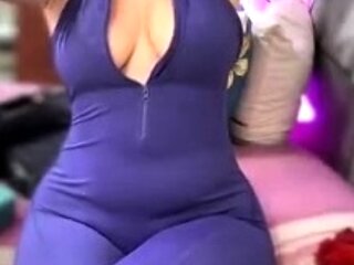 Big boobs milf masturbates with her dildo