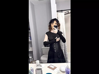 Female Mask and Breathplay