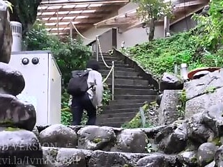 Tragedy On A Hot Spring Vacation IvmK9t8nF