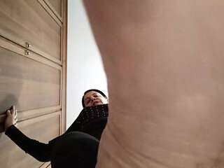 Giantess: I Crush You Filty Worm - (english Version)