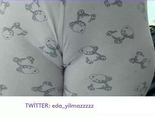 CAMELTOE- MASTURBATION IN PAJAMAS- PUFFED PUSSY- SWOLLEN PUSSY- TURKISH PORN