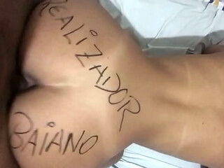 Realizador Baiano bbc, negro dotado fudendo putinha casada sem camisinha . Creampie pro corno limpar