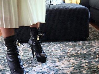 Maitresse Madelines solo foot fetish POV