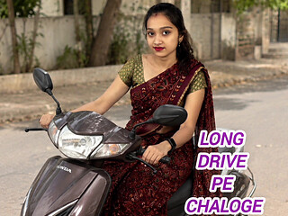 Indian desi girl driving scooty with Saree and enjoy hardcor swx