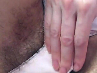 MILF Cums Several Times From the Clitoris as Much the Pussy Swells Ginnagg