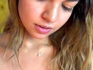 Come and Admire My Body and Share an Intimate Moment with Me