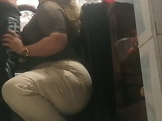 Mira como cabalga tu mujer!! jajaj y tu jur&aacute_ndole amor de por vida