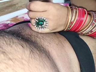 Tanya Bhabhi's First Romantic Sex Video in Clear Hindi Voice