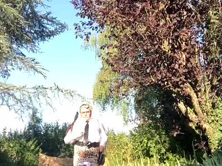 In outfit with a new little leopard skirt for an evening