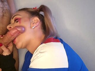 deguise en harley queen je bave sur sa bite