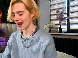 Carolina big ass amateur webcam teen anal dildo masturbation