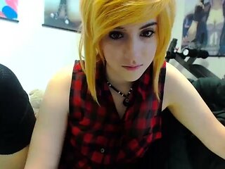 Amateur Webcam Teen Masturbates And Teases