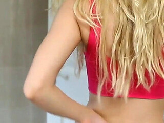 Rachelle - Hot Bothered