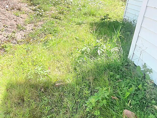 Amateur GF pisses on the garden then gives a blowjob outside on the grass.