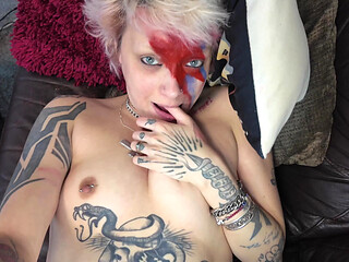 Rockstar: My Favourite Tiny Groupie