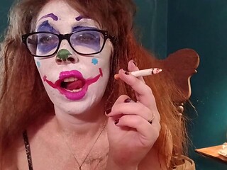 MistressThropes Clown Smoking Fetish