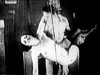 Hairy brunette crazy for rods does professional blowjob