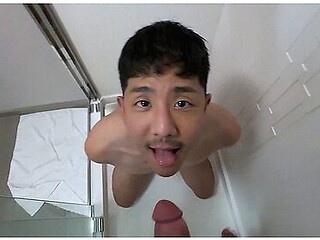 Big Muscle White Dom Top Piss On His Asian Pussy Boy