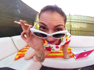 Cybil Troy Dirty Feet - Outdoor Foot Fetish - Sexlikereal