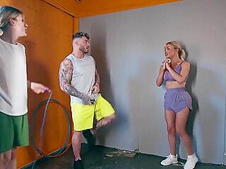 Angellica Good - Jumping To Cumclusions