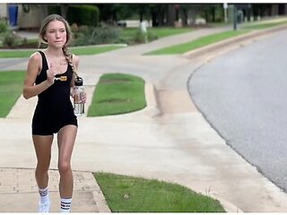 Snow Bunny Seen Jogging Black Guy Picks Her Up & Give Her Bbc