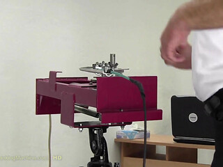 Foxy Spanking Machine - Ass Whipping