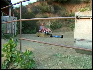 Innocent Young Lady Was Overwhelmed by the Licking of Her Pussy, so She Was so Happy That She Ended up Fucking