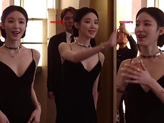 Body Chinese Cleavage