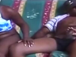 Ebony Babe Takes Throbbing BBC Deep in Sloppy Anal Pound